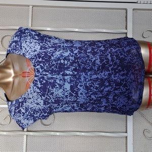 LUZ CLAIBORNE Blue Ombre Blouse. Size S (N9)